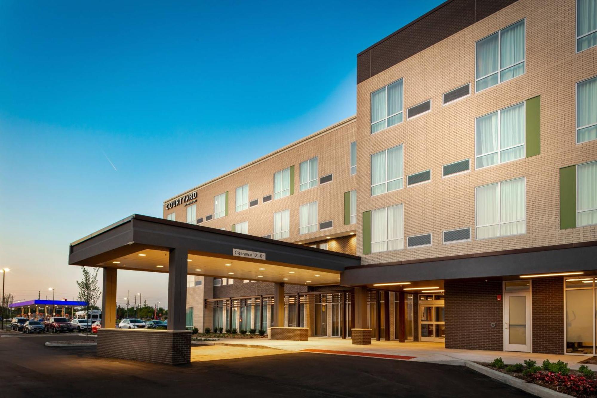 Hotel Courtyard By Marriott Indianapolis West-Speedway Exteriér fotografie